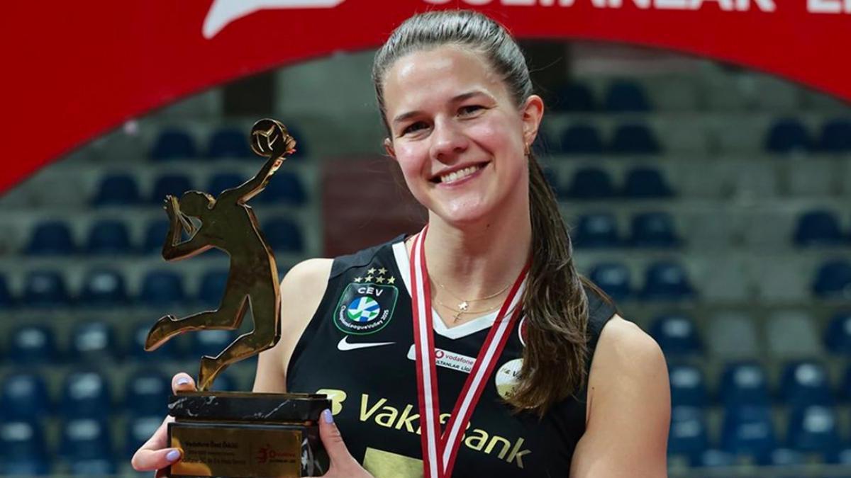 Şampiyon Vakıfbank’ta Kiera Van Ryk’a özel ödül