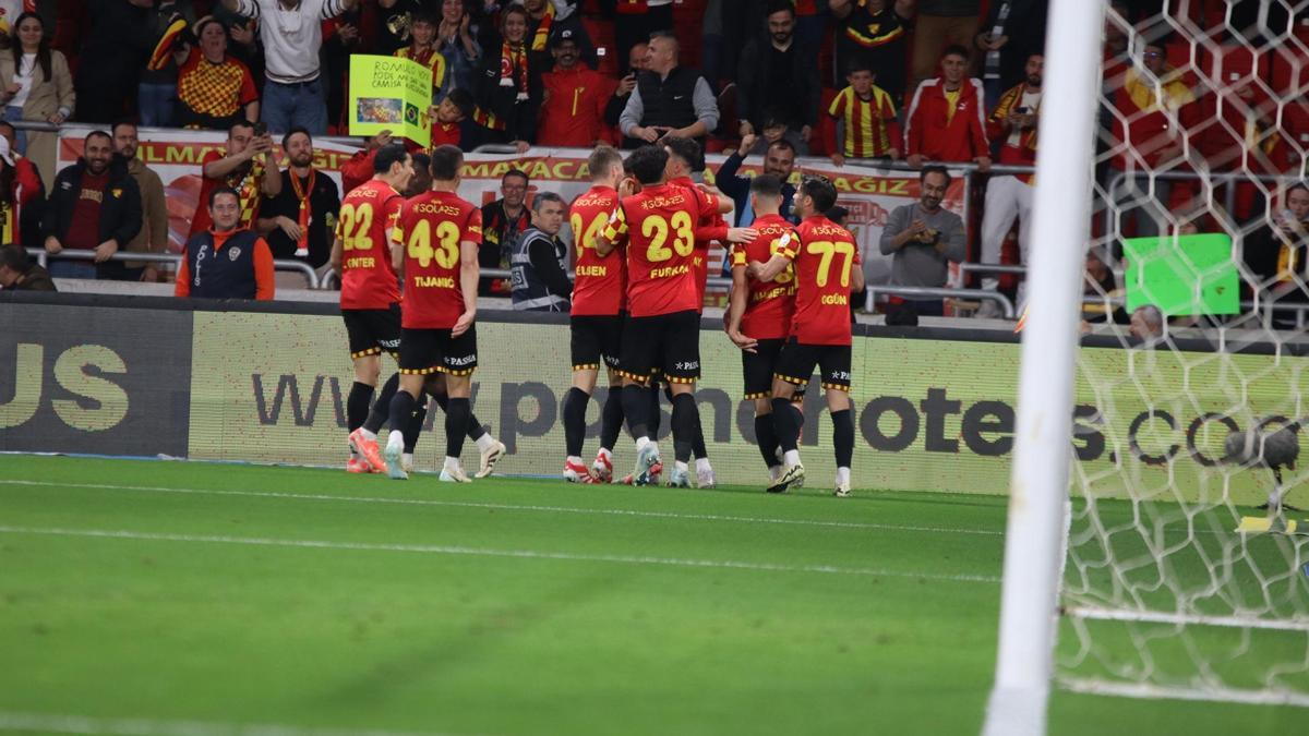 Göztepe kazanamama serisine 11 maç sonra son verdi