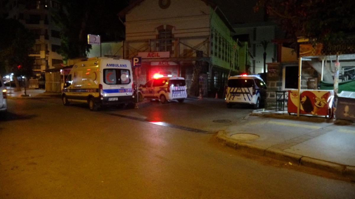 İzmir'de Kanlı Saldırı: Eğlence Mekanı İşletmecisi Silahlı Saldırıda Yaralandı, Şüpheliler Yakalandı!
