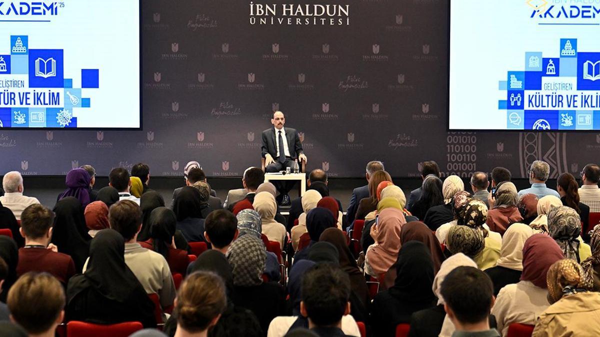 MİT Başkanı Kalın, İbn Haldun Akademi'nin son dersini verdi