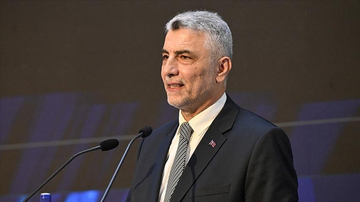 Ticaret Bakanı Bolat: İhracat mayısta 24,8 milyar dolarla en yüksek aylık rekoru kırdı