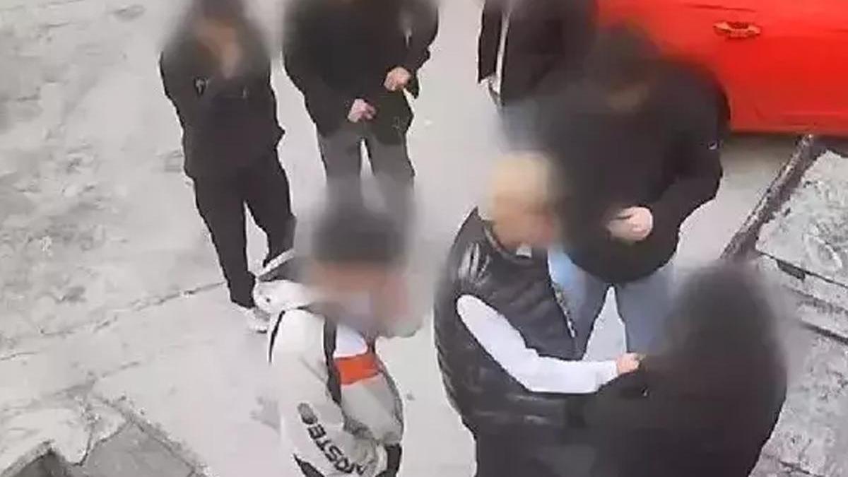 Kadıköy'deki bıçaklı gasp olayında yeni gelişme: Yeni deliller ortaya çıktı