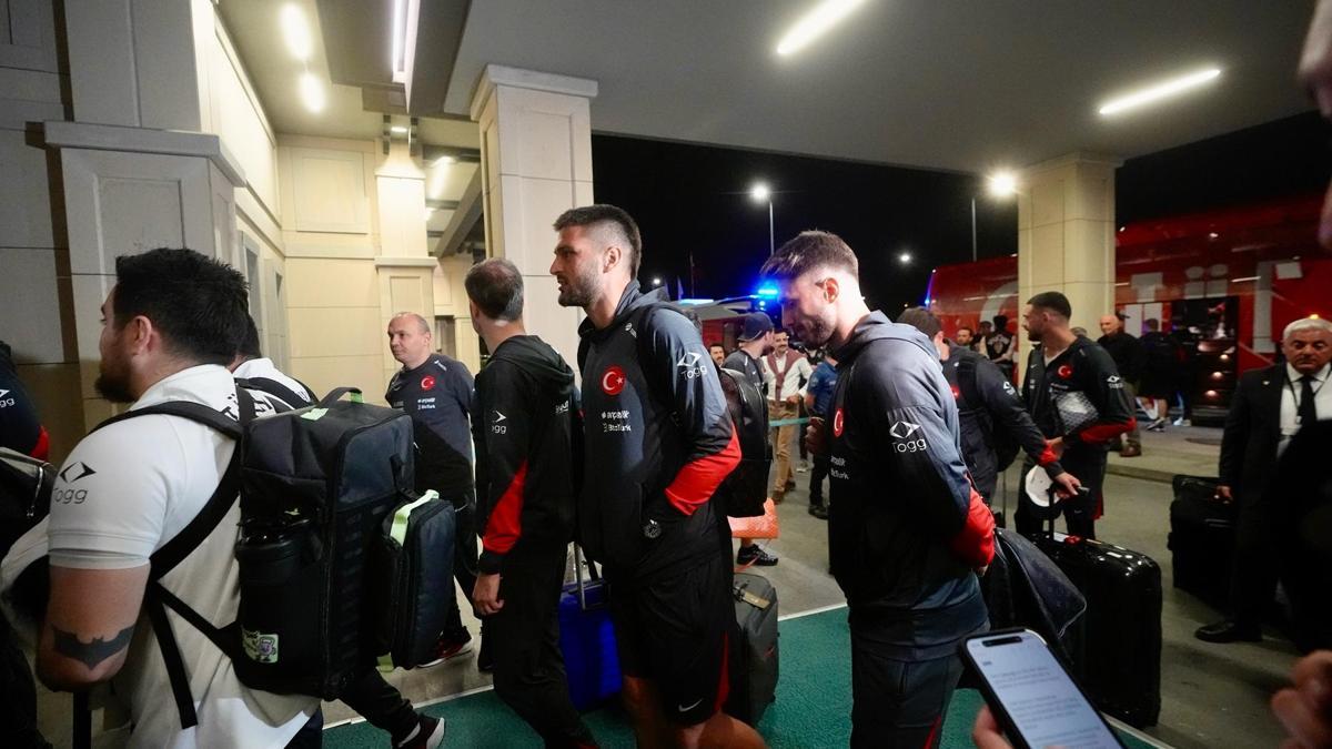 Ay-Yıldızlılar, ABD’ye ulaştı – Futbol Haberleri