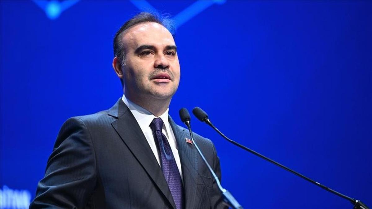 Bakan Kacır açıkladı: 18 Milyon m² yatırım alanı daha tahsise açılıyor