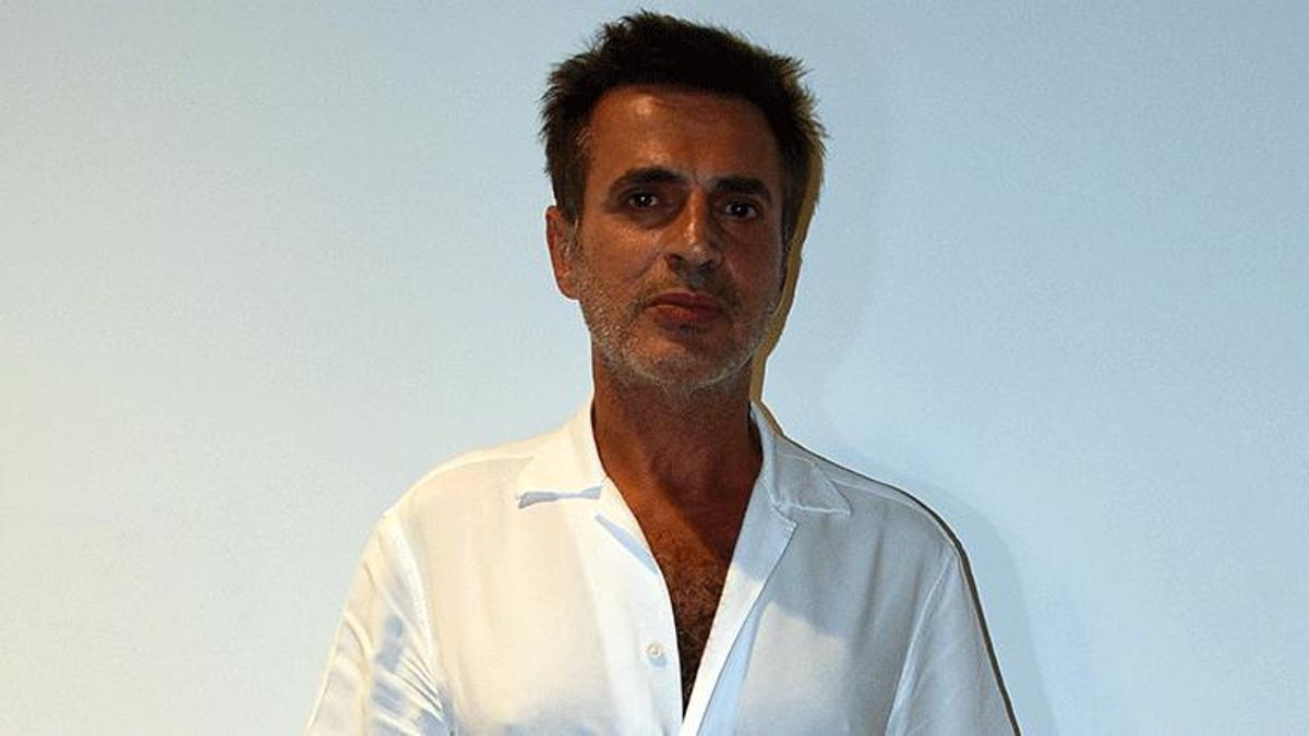 Teoman'dan Aşk Hayatıyla İlgili Şok Açıklama: 'Aşk Meşk Hikaye!'