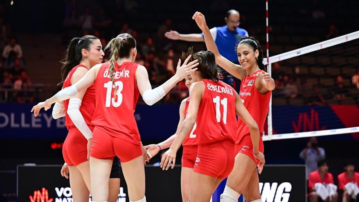Filenin Sultanları, VNLde Tayland ile karşılaşacak