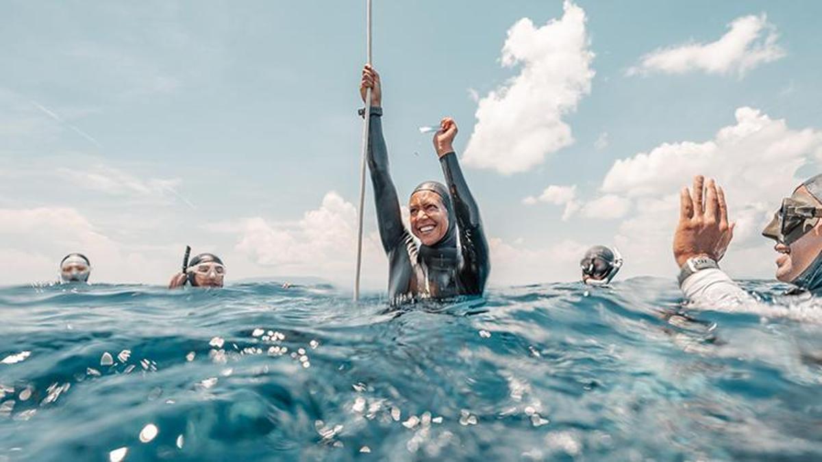 Serbest dalışçı Alice Ellialtıoğlu’ndan yeni Türkiye rekoru