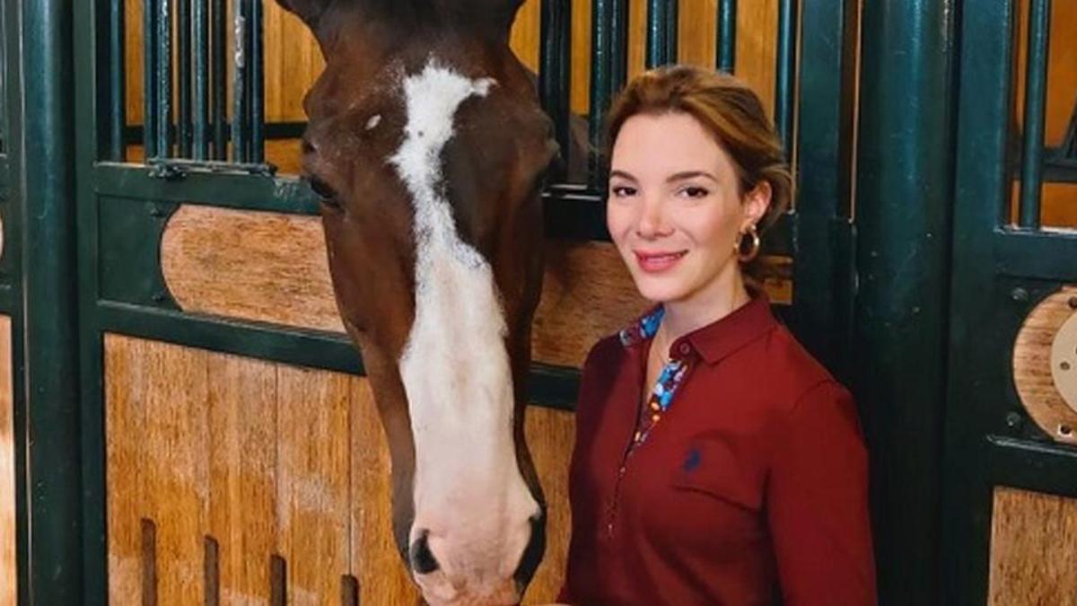 Dörtnala kriz! 40 yıllık devir sona eriyor: Padokun kraliçesine şok