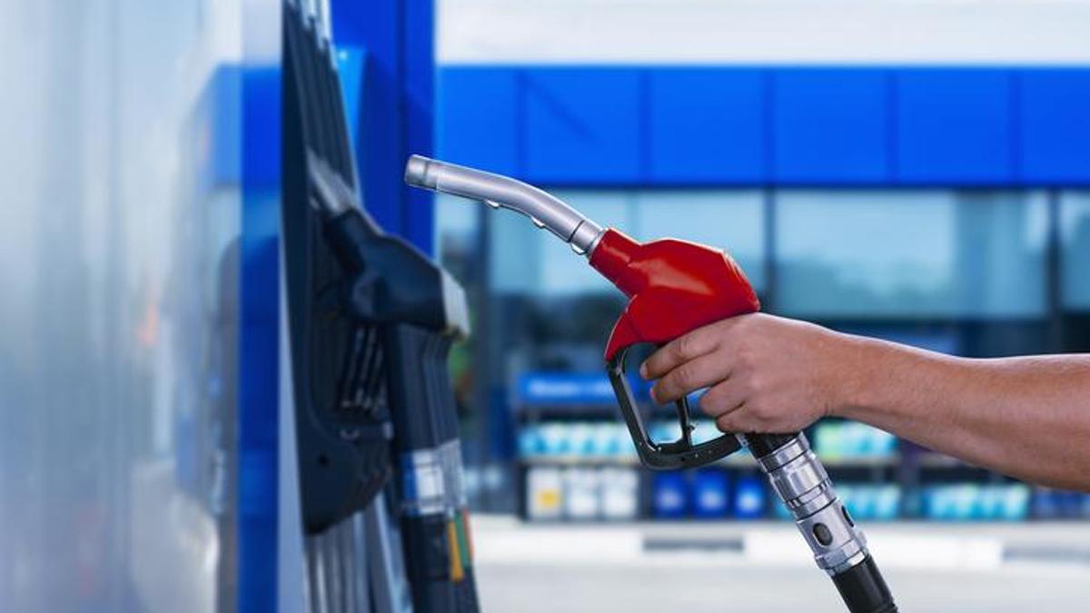 Araç sahiplerine kötü haber! Benzine zam geliyor...