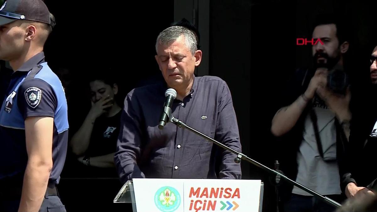 Özgür Özel, Ferdi Zeyrek'e veda ederken gözyaşlarını tutamadı