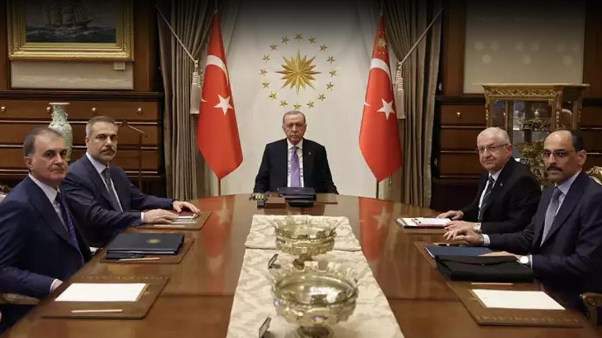 SON DAKİKA | Beştepe'de güvenlik zirvesi! Cumhurbaşkanı Erdoğan başkanlığında gerçekleşti