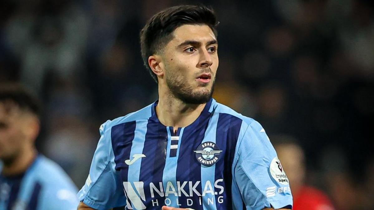 Göztepe'den, Yusuf Barasi ve Kazımcan Karataş'a kanca