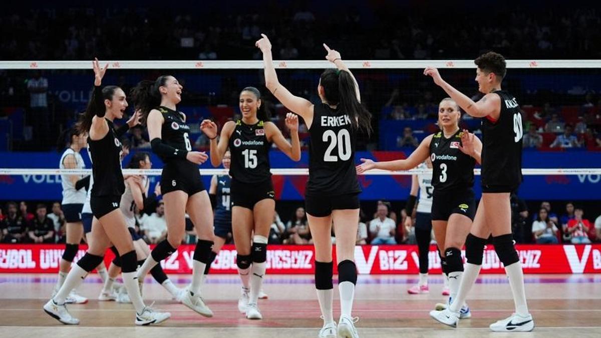 Filenin Sultanları Güneydoğu Asya'yı Sarsıyor! Türkiye 3-0 Güney Kore Maçıyla Şampiyona Yolunda Dev Adım!