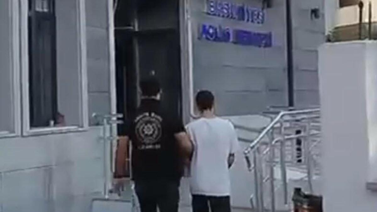 İzmir'de Dev Operasyon: 90 Adrese Baskın, 141 Kişi Gözaltına Alındı!