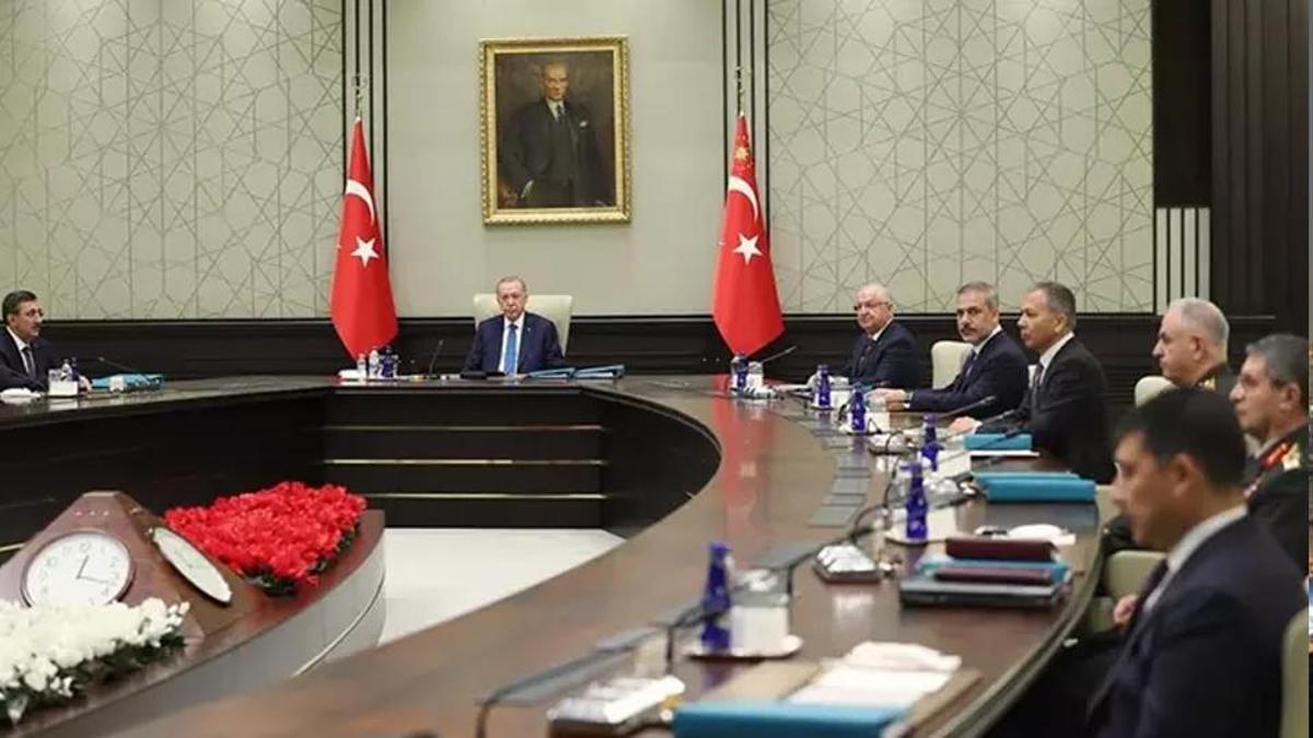 TSK'da yeni dönem: 72 yaş kararı ve kurmay takviyesi