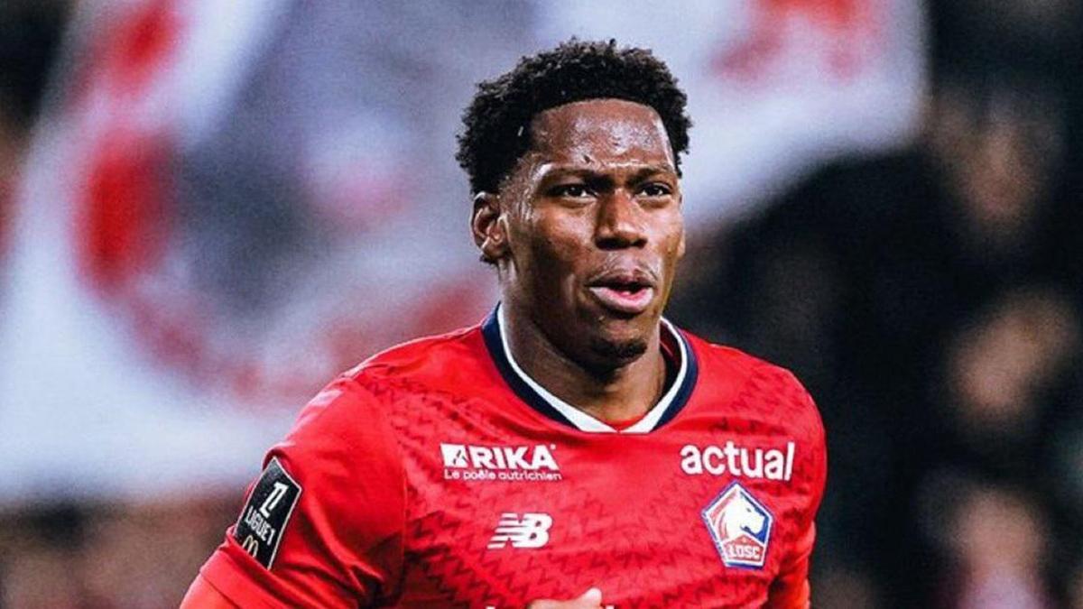 Süper Lig Devleri Üzülecek! Jonathan David İtalya'ya İndi: Juventus ile Anlaşma Oldu, Sağlık Kontrolleri Yarın!