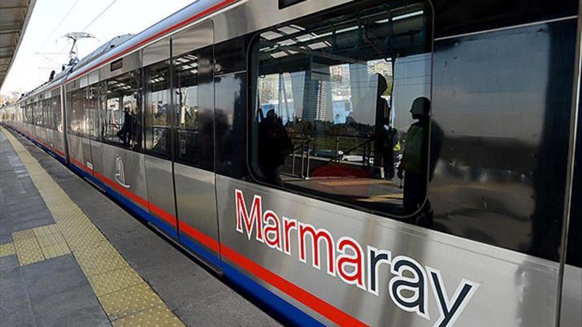Marmaray seferlerinde gecikme yaşanıyor!