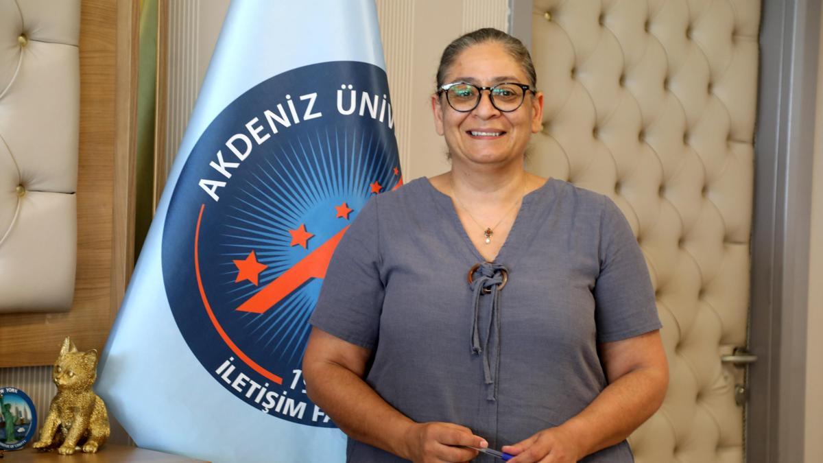 Sosyal Medya İkonlarının Gölgesinde: Plansız Alışverişin Gizli Tehlikesi!