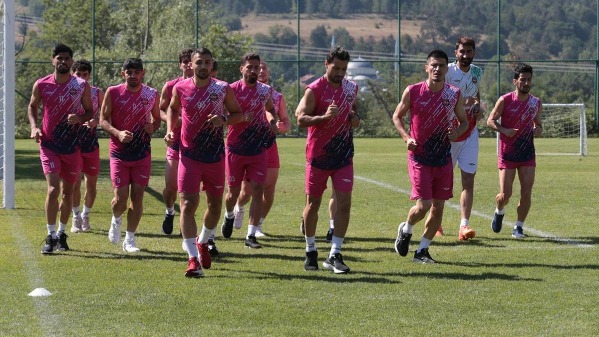 İran ekibi Traktör, Bolu’da çalışmalarına devam ediyor