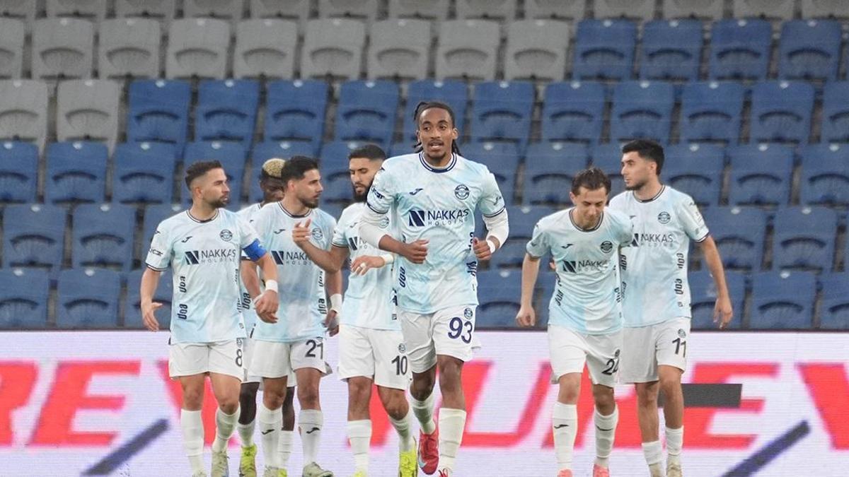 Son Dakika Spor Haberi | FIFAdan Adana Demirspora şok ceza
