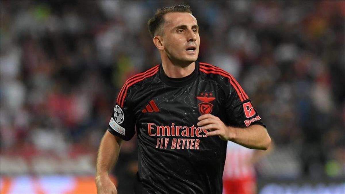 Kerem Aktürkoğlu’nda son dakika gelişmesi! Fenerbahçe alametleri! Birbirlerini takipten çıktılar! Adım adım imzaya doğru