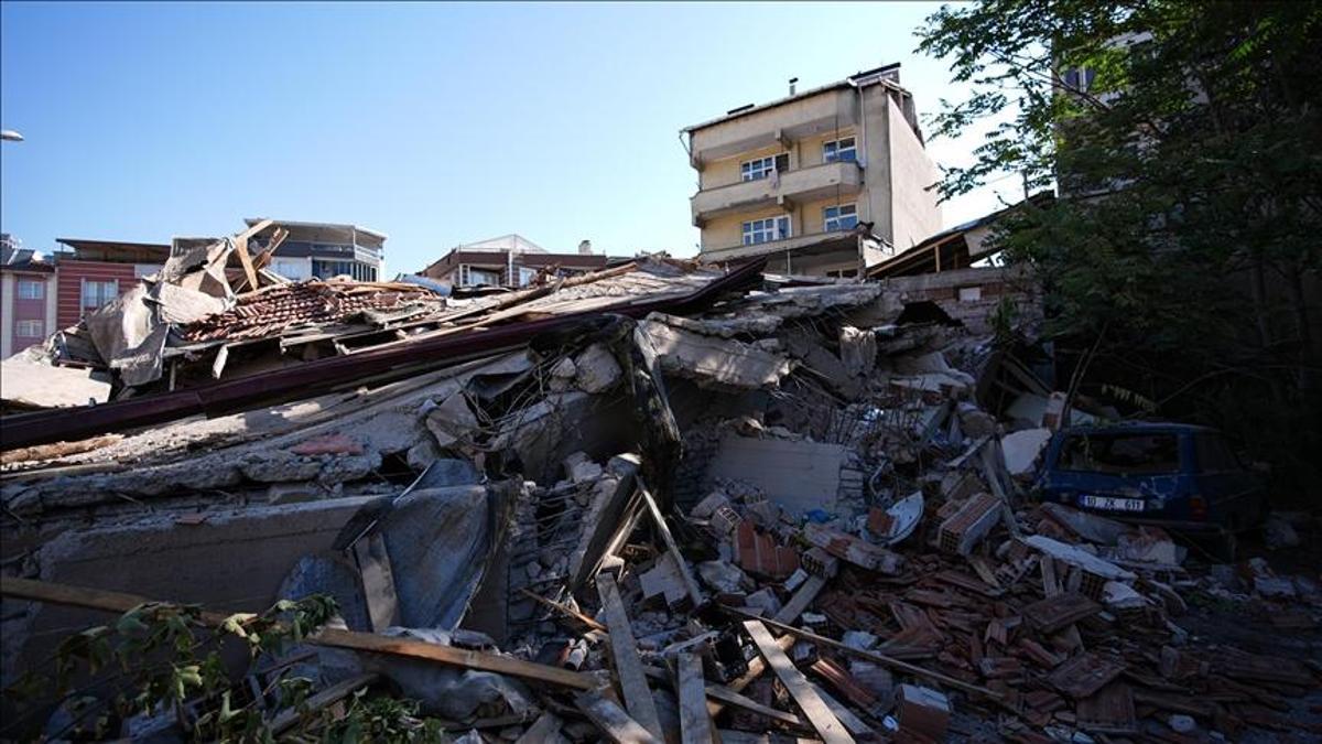 TÜRKİYE RİSK ALTINDA! Marmara Denizi'nde 259 yıllık sessizlik: Her 6,5 yılda bir 7 üzeri deprem