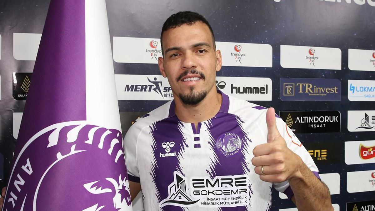 Wellington Nascimento, Türkiye’ye geri döndü
