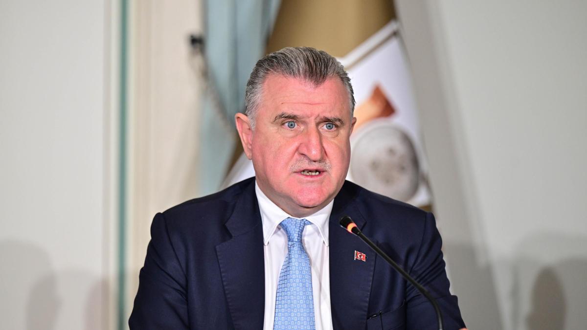 Bakan Bak: Ülkemizde geleneksel sporlarda çok büyük yatırımlar var