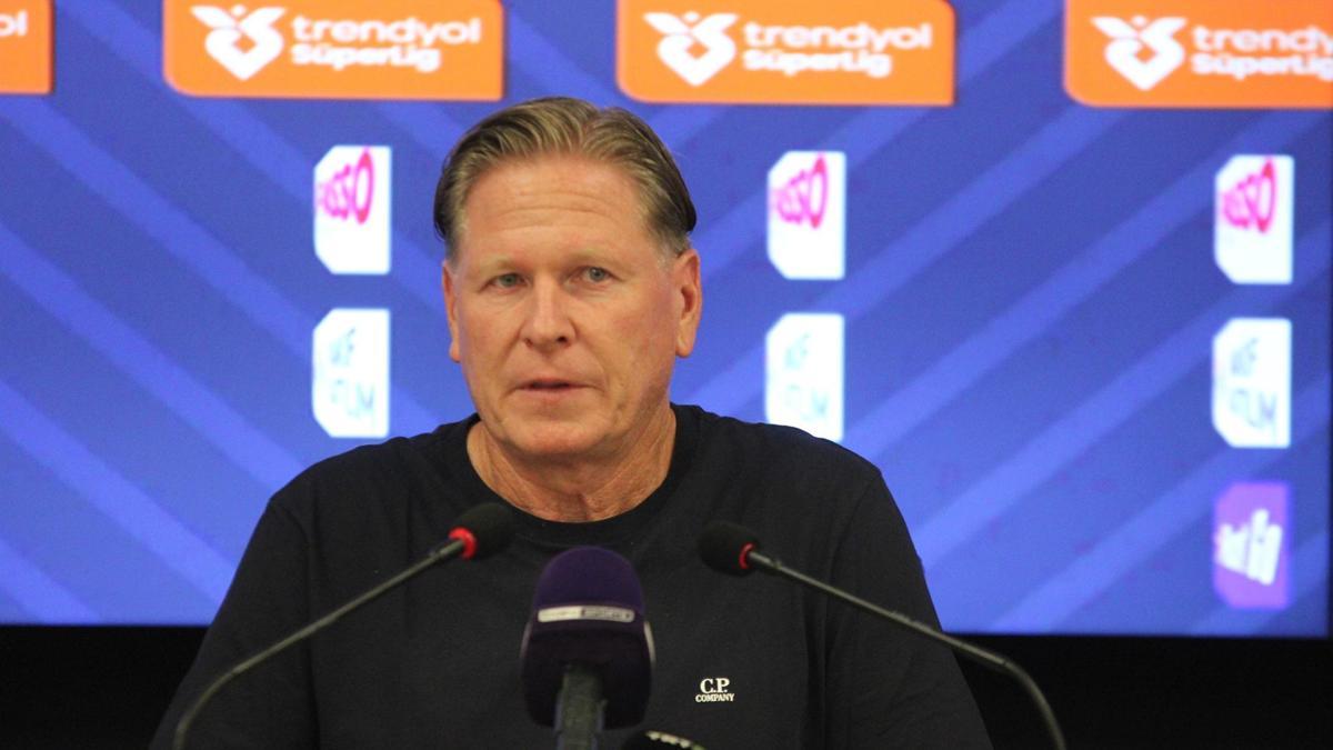 Markus Gisdol: Şunu kabul etmemiz lazım biz Galatasaray seviyesinde değiliz