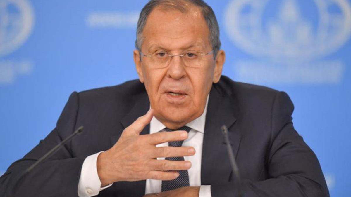 Putin-Zelenski zirvesi olacak mı? Lavrov'dan yeni açıklama