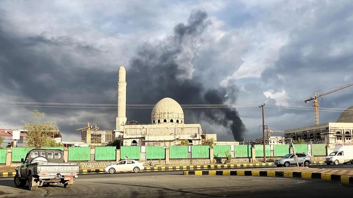 İsrail, Orta Doğu'yu kana boğdu! Yemen'in başkentine hava saldırısı