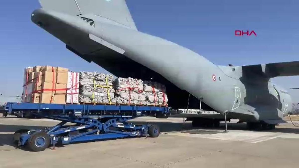 Türkiye'den Afganistan'a deprem yardımı