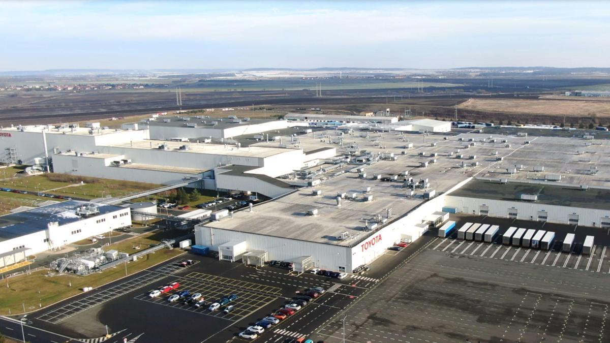 Toyota yeni elektrikli aracını Avrupada üretecek