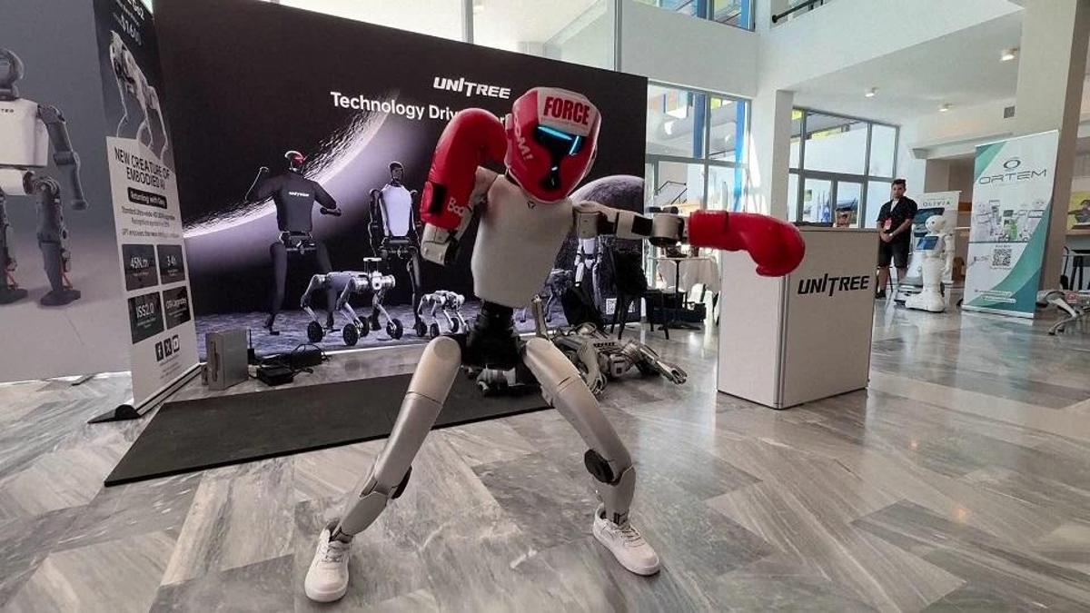 Yunanistanda bir ilk: İnsansı Robot Olimpiyatları!