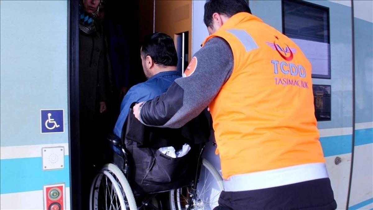 Engelsiz ulaşımda yeni dönem! Havalimanları ve demiryollarında özel hizmetler