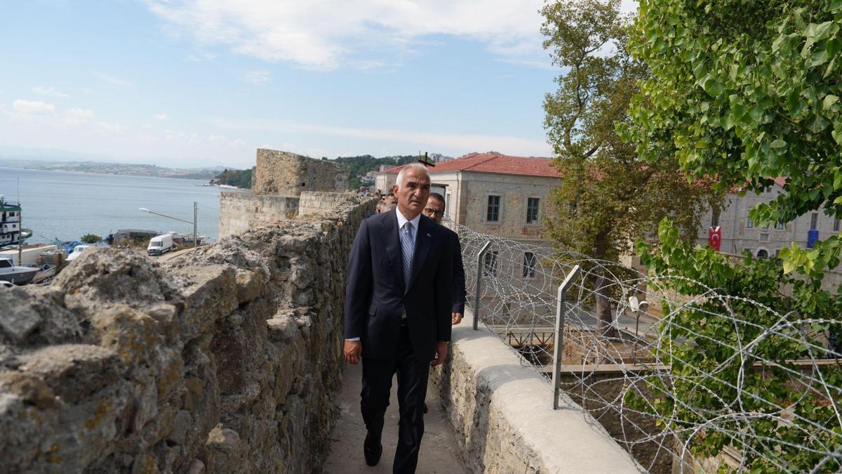 Tarihî Sinop Cezaevi Müzesi ziyarete açıldı... Edebiyat ve kültürel miras buluşuyor