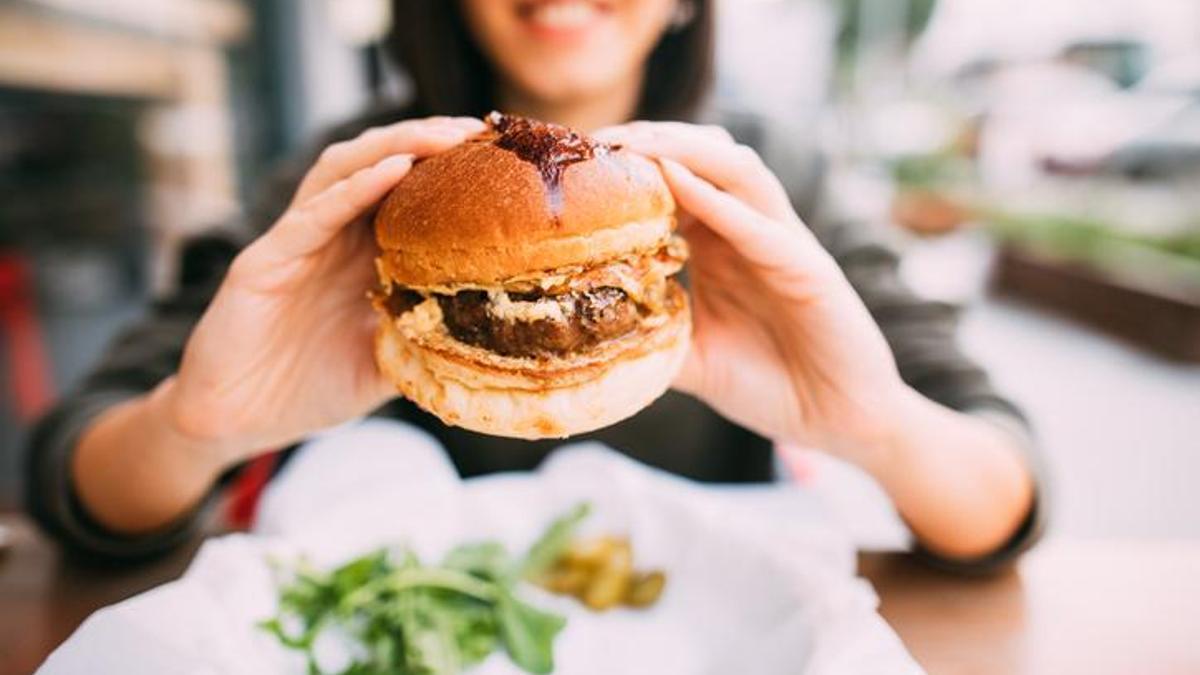 Yüksek Kolesterol Belirtileri Nelerdir? Yüksek Kolesterol Nasıl Anlaşılır? Tedavi Yöntemleri Nelerdir?