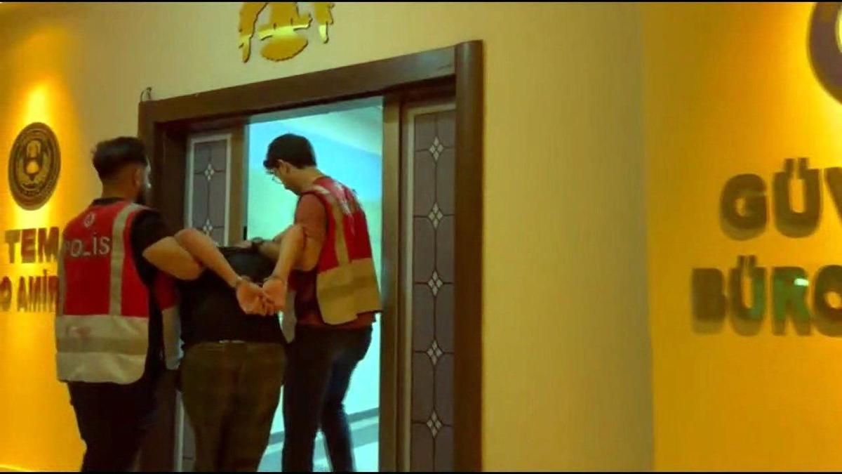 İstanbul'da Kur'an kursunu kundaklayan şüpheli tut…