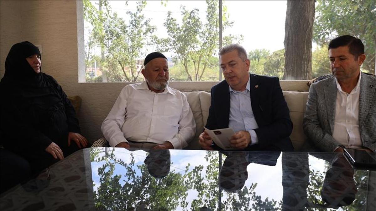 Cumhurbaşkanı Erdoğan'ın Terörsüz Türkiye mektubu Sakarya'daki şehit ailesine ulaştı