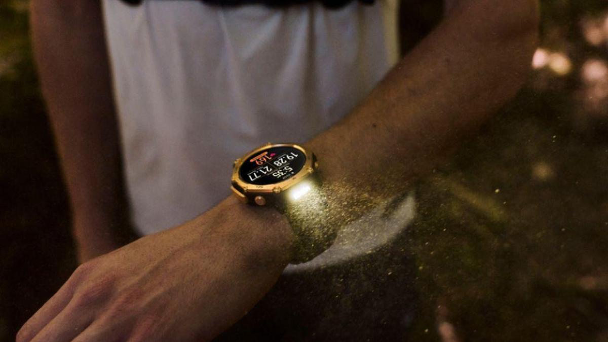 El fenerli dayanıklı akıllı saat