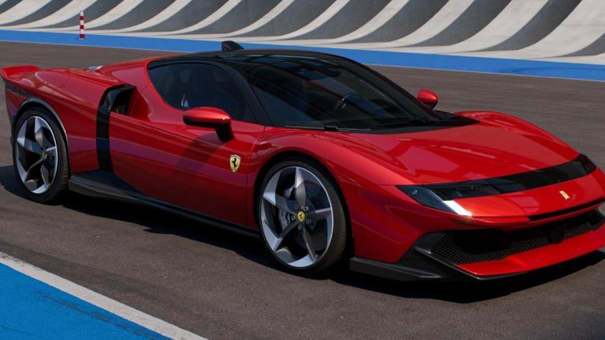 Ferrari Testarossa 1050 beygirle döndü