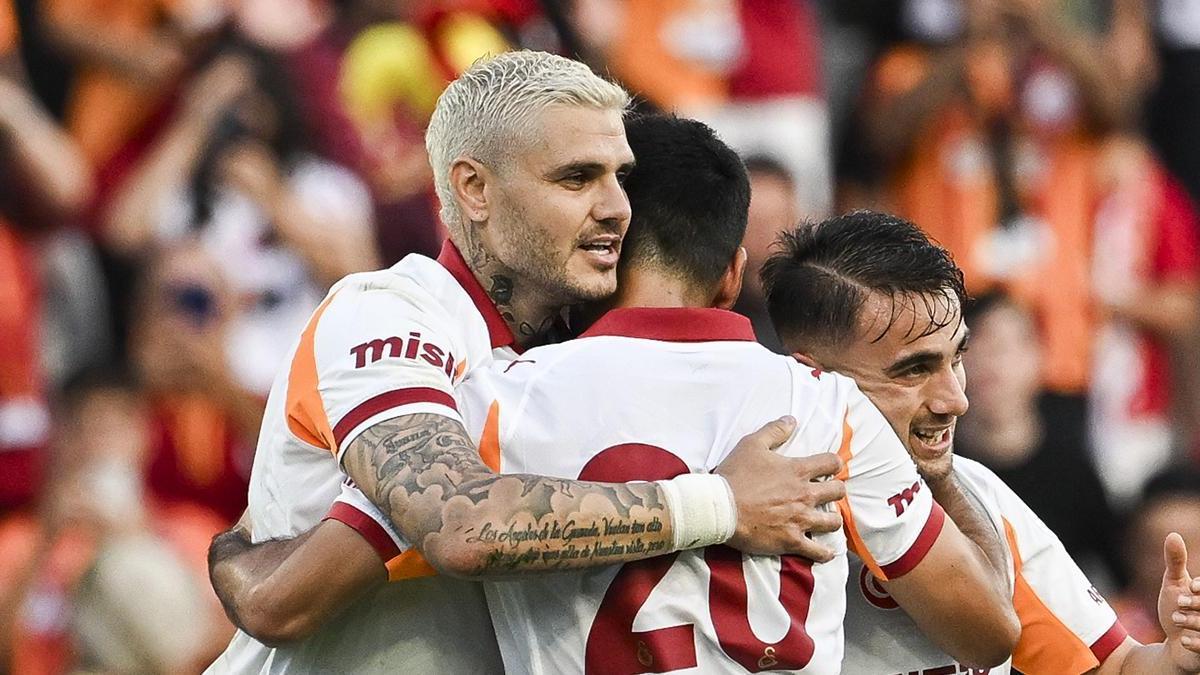 Galatasaray'ın yıldızı Mauro Icardi, 45 dakikada bir gol atmaya devam ediyor!