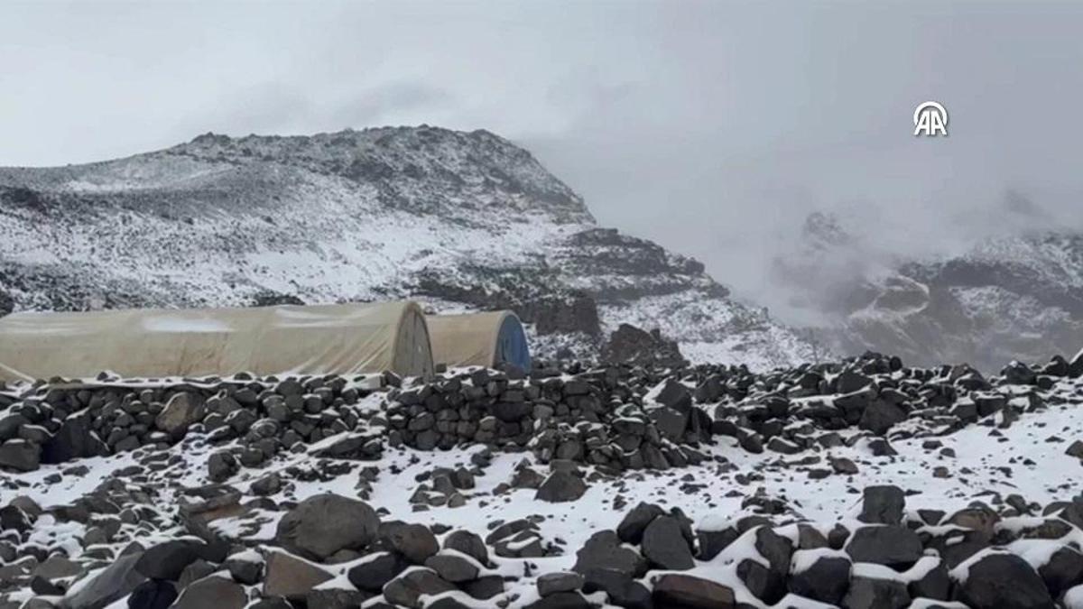 Ermenistan'dan Ağrı Dağı kararı: Vize ve pasaport damgalarındaki görseli kaldırılacak