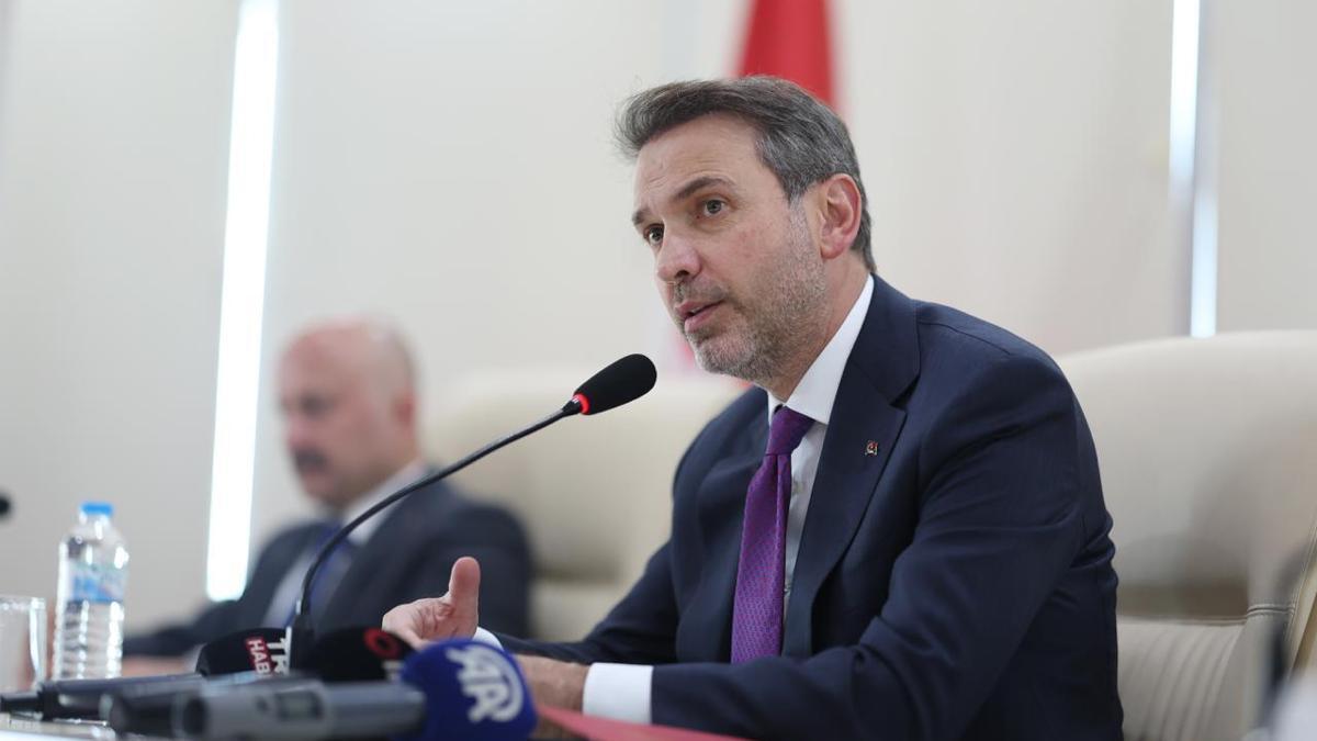 Türkiye enerjide bağımsızlık hedefine ilerliyor! Bayraktar: Enerji bağımsızlığıyla cari açık ve enflasyon sorun olmaktan çıkacak