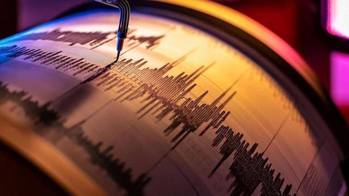 Son dakika haberi: Balıkesir'de korkutan deprem