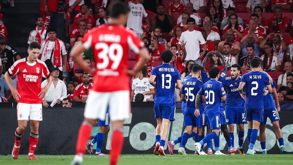 ÖZET | Karabağ'dan unutulmayacak zafer! Benfica deplasmanında geri döndüler...