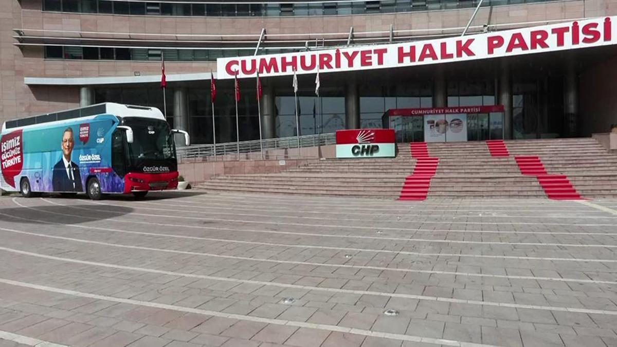 CHP'nin takvimi kurultaylarla dolu