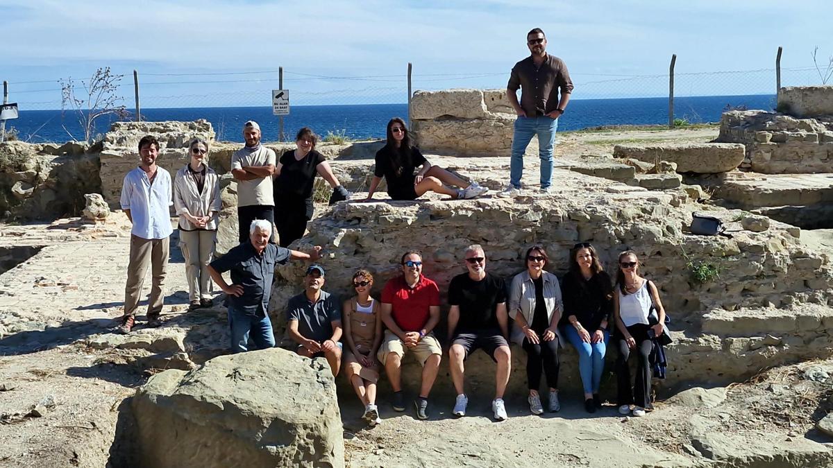 Tiyatrocular, Perinthos Antik Kenti'nde ortaya çıkarılan tiyatroyu ziyaret etti