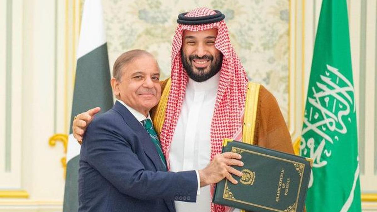 Riyad'da imzalar atıldı: Suudi Arabistan ve Pakistan'dan ortak savunma anlaşması