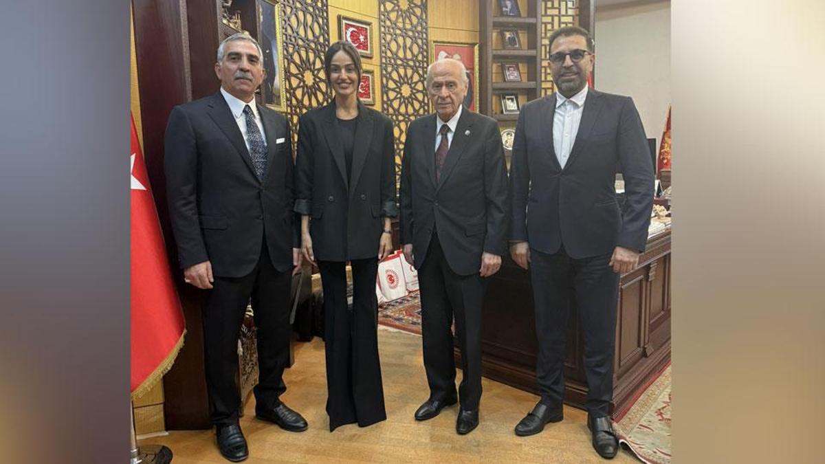 Bahçeli, 'Canların Türküsü' eserinin sanatçılarını kabul etti